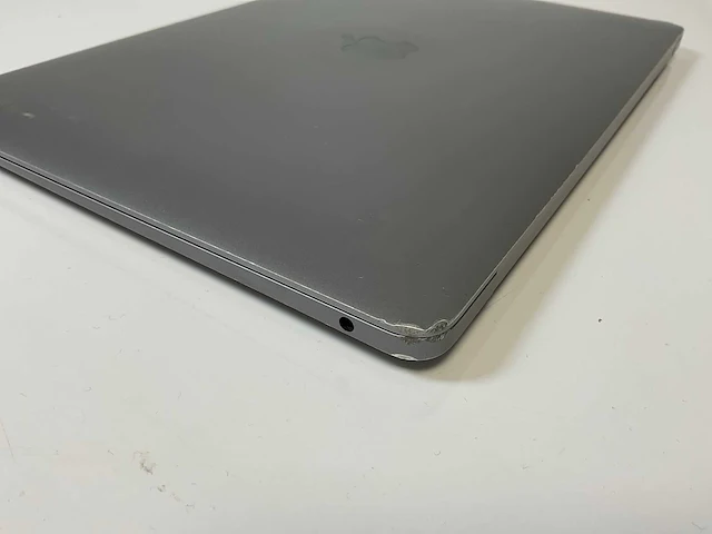 Apple macbook air 13”, apple m1, 16 gb ram, 500 gb nvme laptop - afbeelding 8 van  8