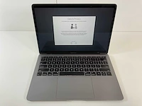 Apple macbook air 13”, core(tm) i5 8th gen, 16 gb ram, 250 gb nvme laptop - afbeelding 1 van  8
