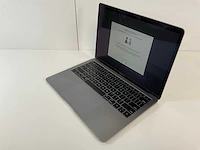 Apple macbook air 13”, core(tm) i5 8th gen, 16 gb ram, 250 gb nvme laptop - afbeelding 3 van  8