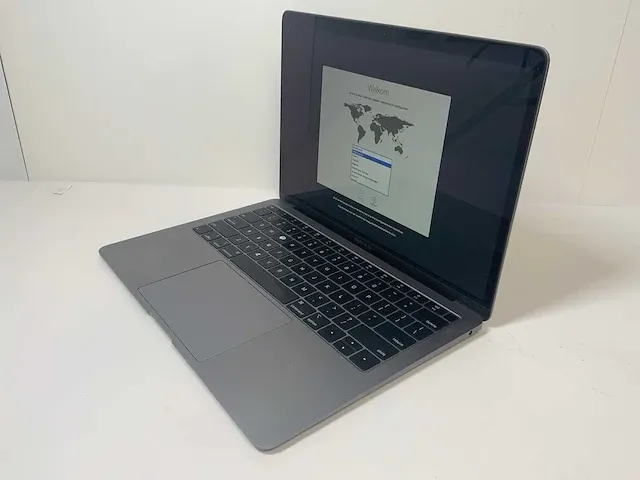 Apple macbook air 13”, core(tm) i5 8th gen, 16 gb ram, 251 gb nvme laptop - afbeelding 2 van  6
