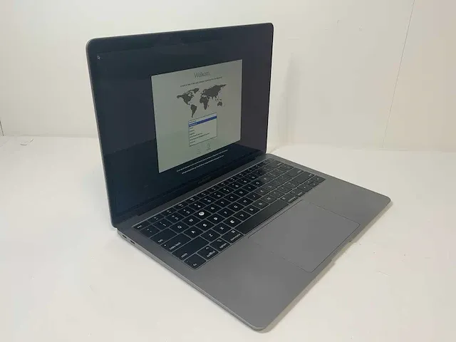 Apple macbook air 13”, core(tm) i5 8th gen, 16 gb ram, 251 gb nvme laptop - afbeelding 3 van  6