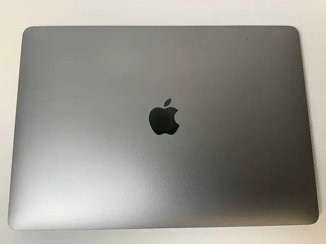 Apple macbook air 13”, core(tm) i5 8th gen, 16 gb ram, 251 gb nvme laptop - afbeelding 5 van  6