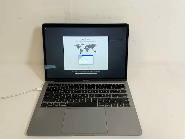 Apple macbook air 13", core(tm) i5 8th gen, 16 gb ram, 251 gb nvme laptop - afbeelding 5 van  6
