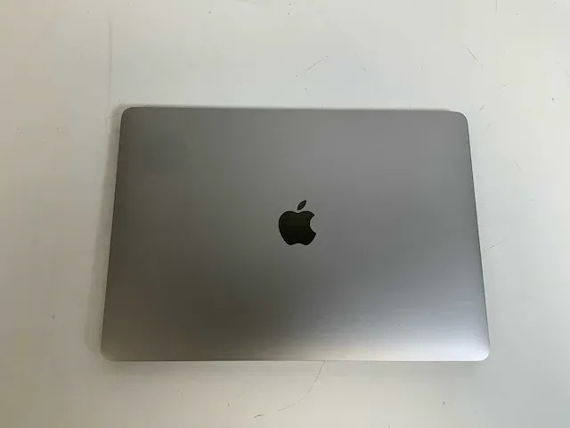 Apple macbook air 13", core(tm) i5 8th gen, 16 gb ram, 251 gb nvme laptop - afbeelding 4 van  6