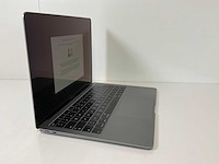 Apple macbook air 13”, core(tm) i5 8th gen, 8 gb ram, 251 gb nvme laptop - afbeelding 2 van  7