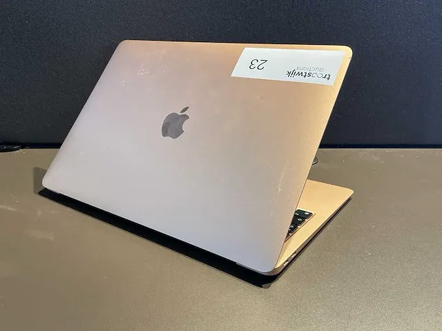 Apple macbook air 13 inch (a2337) laptop - afbeelding 5 van  7