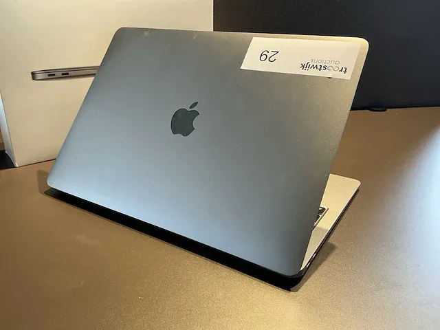 Apple macbook air 13 inch (a2337) laptop - afbeelding 5 van  8