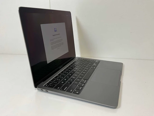 Apple macbook air 13.3”, apple m1, 8 gb ram, 256 gb ssd laptop - afbeelding 2 van  7