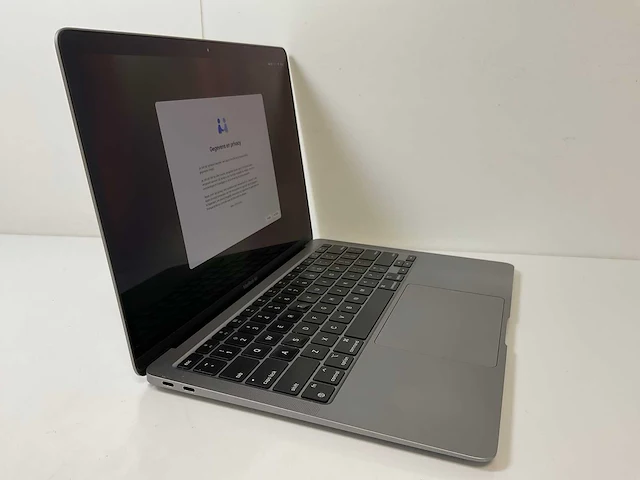 Apple macbook air 13.3”, apple m1, 8 gb ram, 256 gb ssd laptop - afbeelding 2 van  7