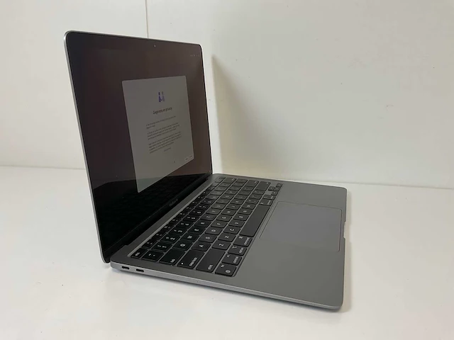 Apple macbook air 13.3”, apple m1, 8 gb ram, 256 gb ssd laptop - afbeelding 2 van  8