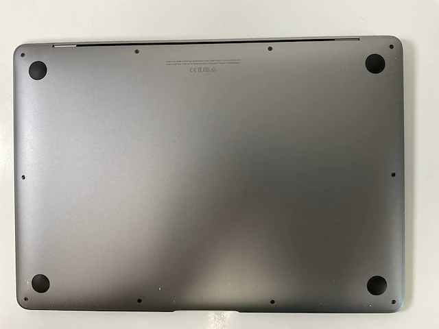 Apple macbook air 13.3”, apple m1, 8 gb ram, 256 gb ssd laptop - afbeelding 6 van  8
