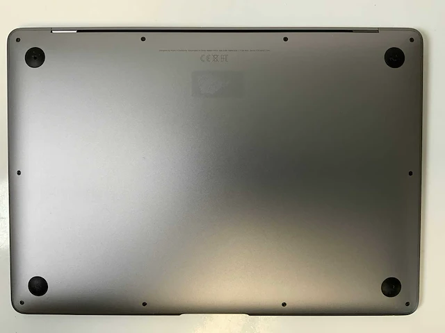 Apple macbook air 13.3”, core(tm) i5 8th gen, 16 gb ram, 251 gb nvme laptop - afbeelding 7 van  8