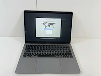 Apple macbook air 13.3", core(tm) i5 8th gen, 16 gb ram, 251 gb nvme laptop - afbeelding 1 van  7