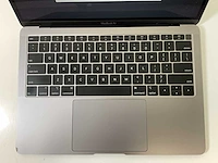 Apple macbook air 13.3”, core(tm) i5 8th gen, 16 gb ram, 251 gb nvme laptop - afbeelding 4 van  7