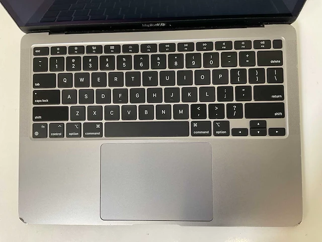 Apple macbook air 13.3”, dualcore i3, 8 gb ram, 256 gb ssd laptop - afbeelding 4 van  9