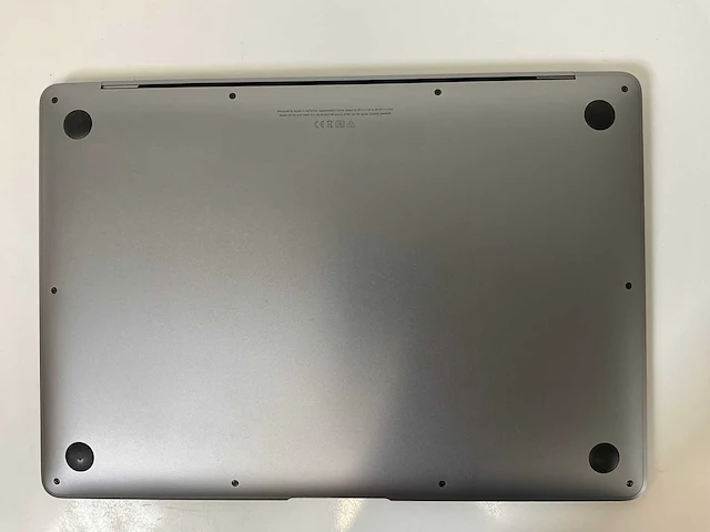 Apple macbook air 13.3”, dualcore i3, 8 gb ram, 256 gb ssd laptop - afbeelding 6 van  8
