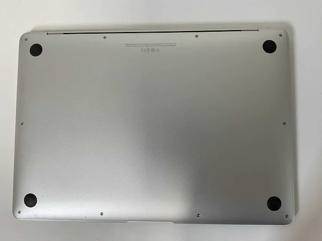 Apple macbook air 13.3”, dualcore i3, 8 gb ram, 256 gb ssd laptop - afbeelding 6 van  7