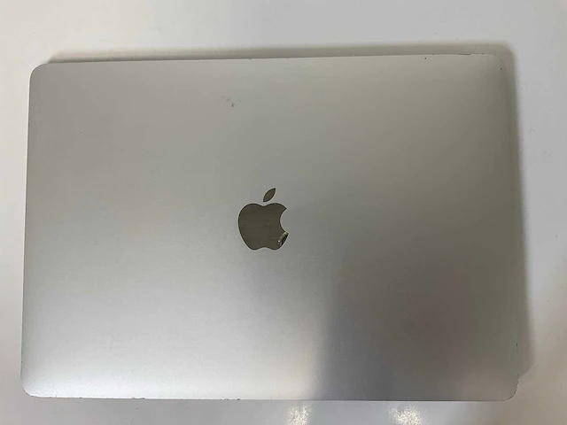 Apple macbook air 13.3”, dualcore i3, 8 gb ram, 256 gb ssd laptop - afbeelding 5 van  7