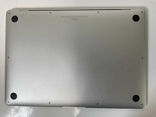 Apple macbook air 13.3”, dualcore i3, 8 gb ram, 256 gb ssd laptop - afbeelding 7 van  8