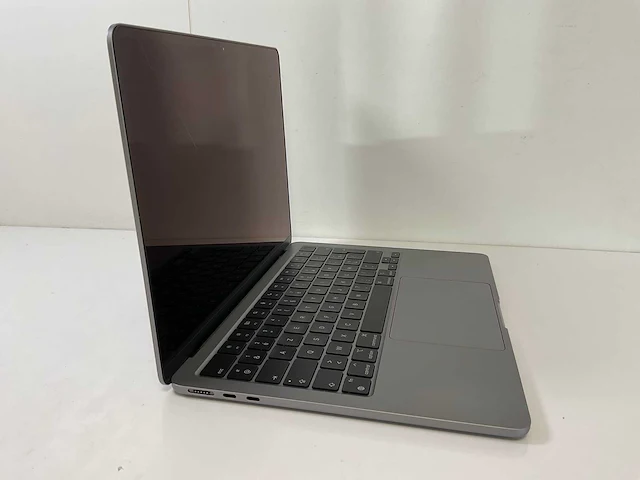 Apple macbook air 14”, apple m3, 16 gb ram, 500 gb ssd laptop - afbeelding 2 van  7