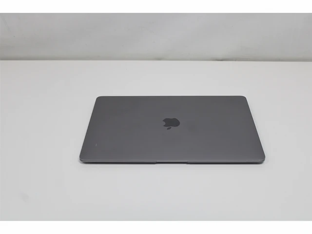 Apple macbook air 2020 m1 8gb ram 7core gpu 512gb ssd qwerty space grey - afbeelding 2 van  4