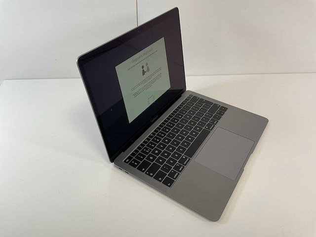 Apple macbook air 8.2 13,3”, core(tm) i5 8th gen, 8 gb ram, 251 gb nvme laptop - afbeelding 2 van  7