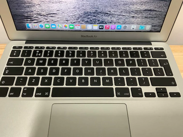 Apple macbook air a1465 (i5) laptop (4x) - afbeelding 3 van  10