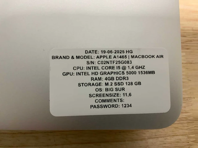 Apple macbook air a1465 (i5) laptop (4x) - afbeelding 8 van  10