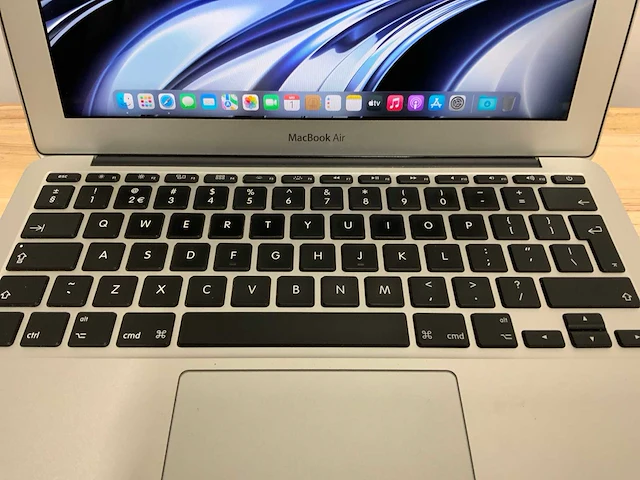 Apple macbook air a1465(i7) laptop - afbeelding 2 van  7