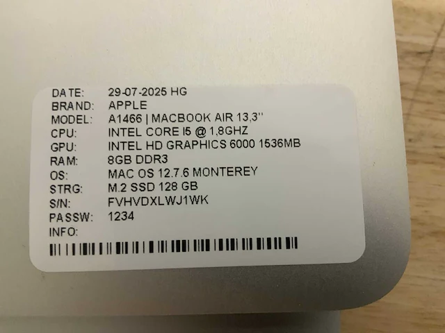 Apple macbook air a1466 laptop (4x) - afbeelding 11 van  12