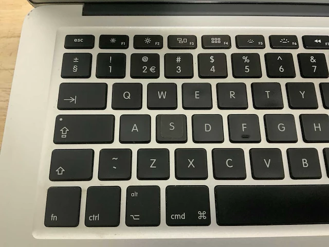 Apple macbook air a1466 laptop (4x) - afbeelding 11 van  13