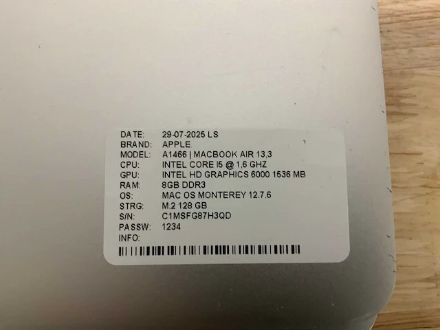 Apple macbook air a1466 laptop (4x) - afbeelding 11 van  12