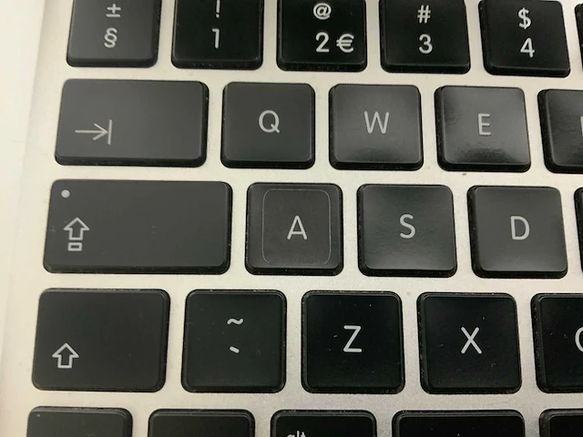 Apple macbook air a1466 laptop (4x) - afbeelding 12 van  13