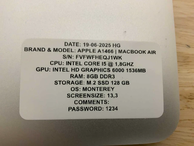 Apple macbook air a1466 laptop (4x) - afbeelding 12 van  12