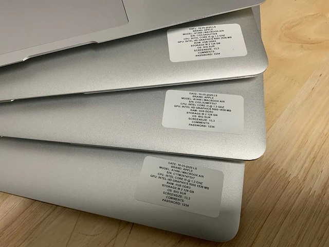 Apple macbook air a1466 laptop (4x) - afbeelding 7 van  14