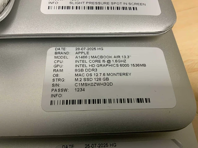 Apple macbook air a1466 laptop (4x) - afbeelding 6 van  10