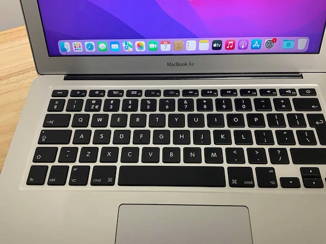 Apple macbook air a1466 laptop - afbeelding 3 van  8