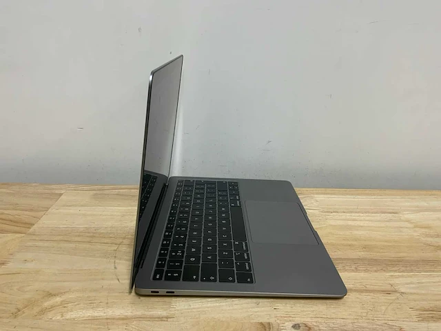 Apple macbook air a1932 laptop - afbeelding 3 van  6