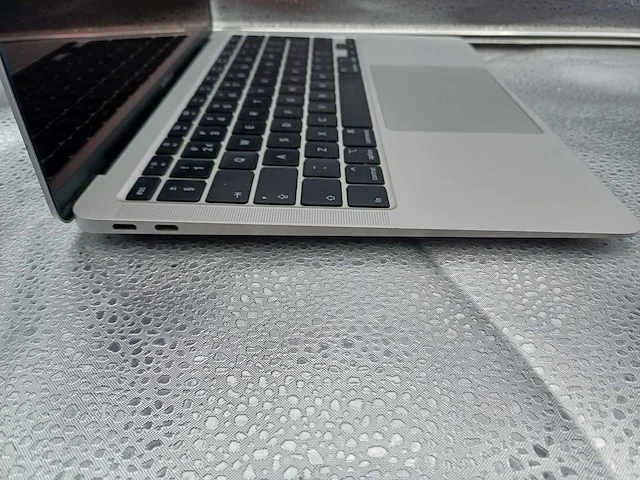 Apple macbook air (intel, a2179) - afbeelding 3 van  9