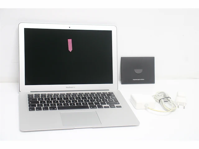 Apple macbook air intel coretm i5 laptop 33,8 cm (13.3) 8 gb lpddr3sdram 128 gb ssd qwertz zilver - afbeelding 6 van  6