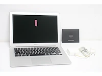 Apple macbook air intel coretm i5 laptop 33,8 cm (13.3) 8 gb lpddr3sdram 128 gb ssd qwertz zilver - afbeelding 6 van  6