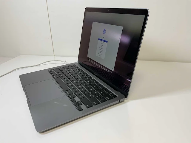 Apple macbook air m1 13.3", m1 8-core, 8 gb ram, 256 gb ssd-laptop - afbeelding 3 van  6