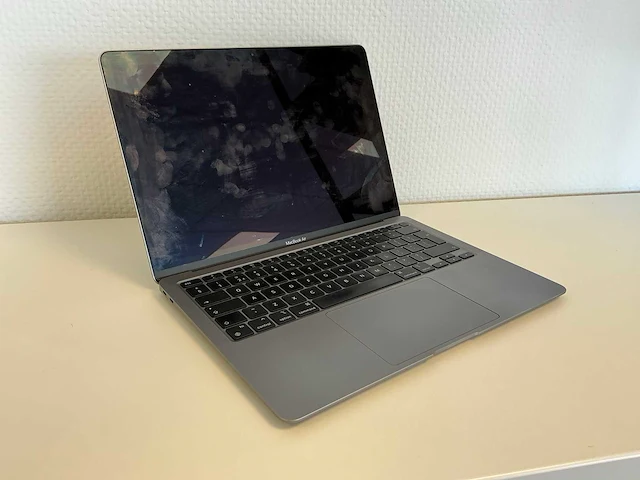 Apple macbook air (m1, 2020) laptop - afbeelding 1 van  6