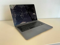 Apple macbook air (m1, 2020) laptop