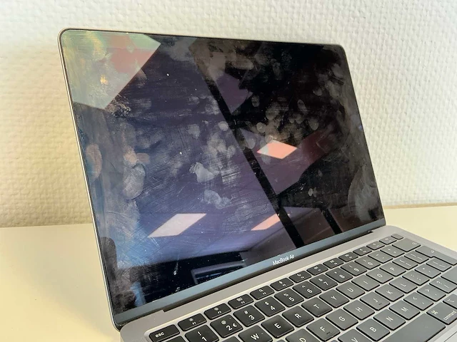Apple macbook air (m1, 2020) laptop - afbeelding 3 van  6
