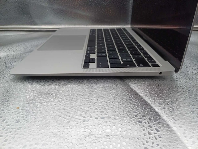 Apple macbook air (m1, 2020) - afbeelding 4 van  9
