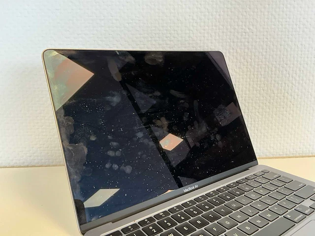 Apple macbook air (m1, 2021) laptop - afbeelding 3 van  6