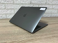 Apple macbook air (m1) laptop - afbeelding 4 van  6