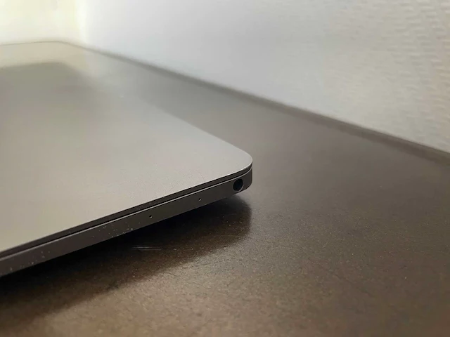 Apple macbook laptop - afbeelding 6 van  12