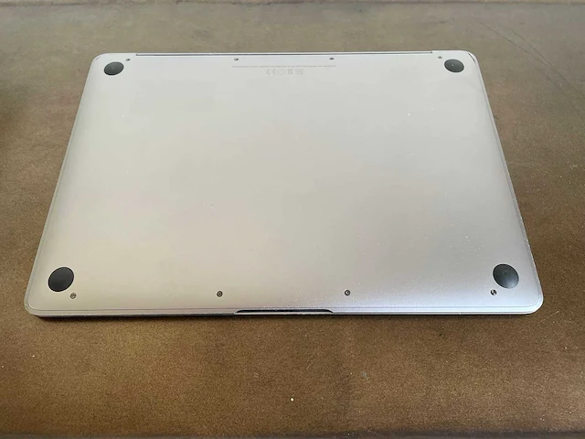 Apple macbook laptop - afbeelding 8 van  12